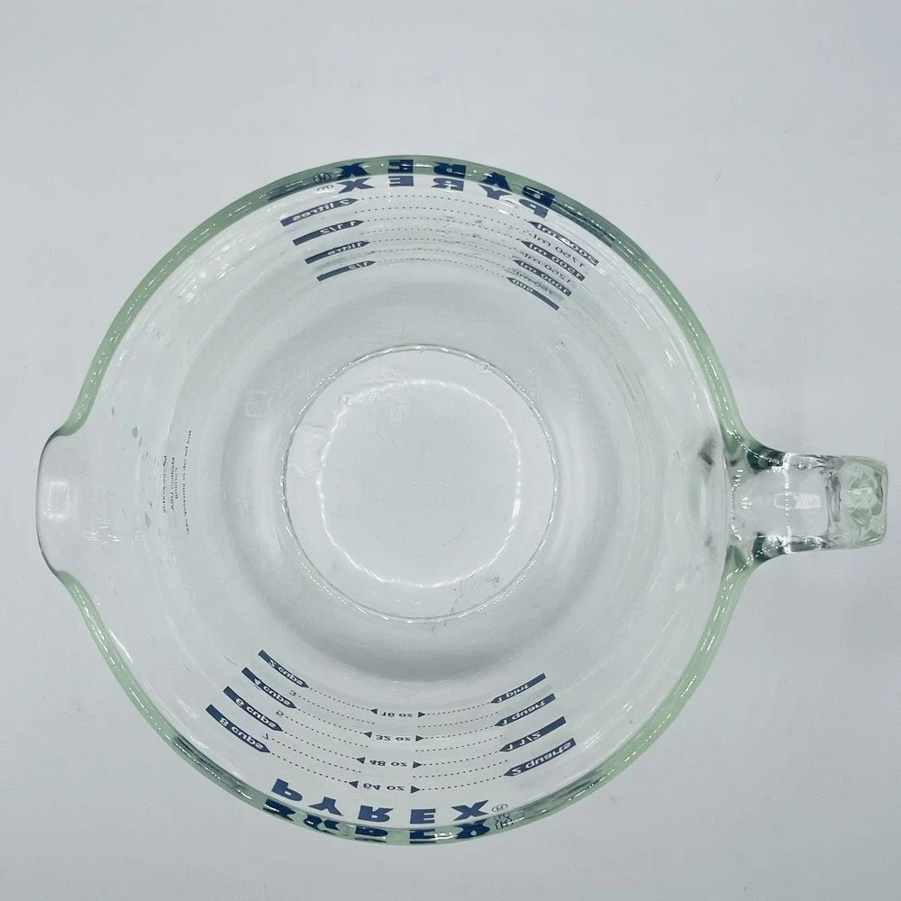 VTG Pyrex 8 Cup 64oz 2L 2Q HUGE Glass Handled Measuring Cup Blue Letters RARE